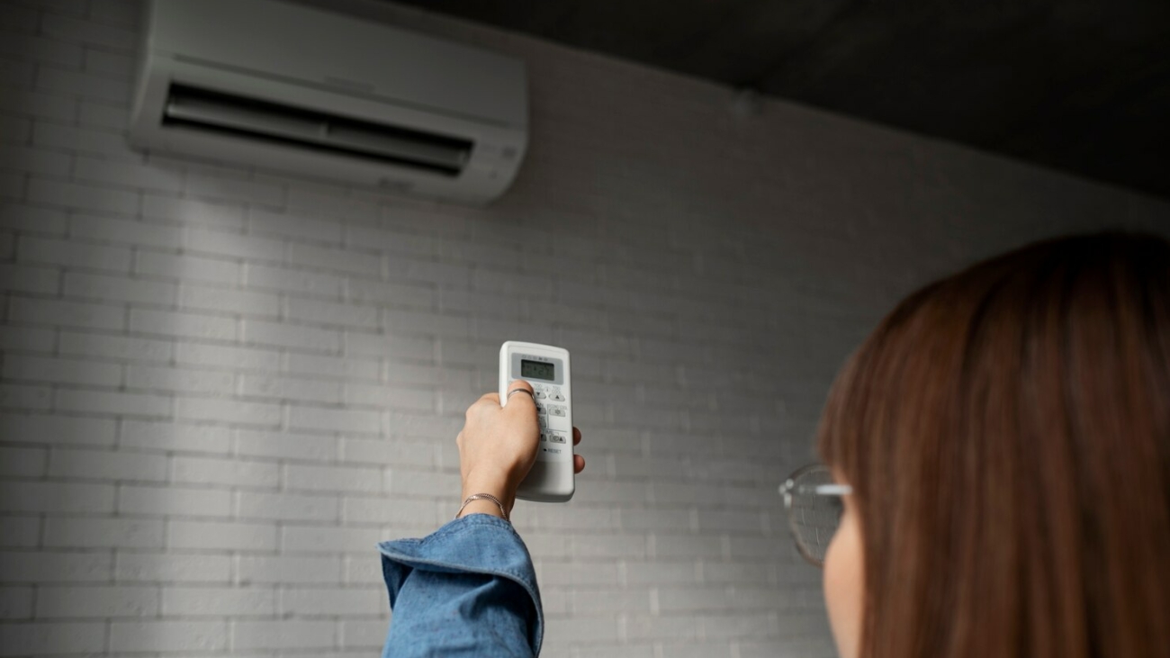Top Signs Your Air Conditioner Needs a Professional Repair in Singapore