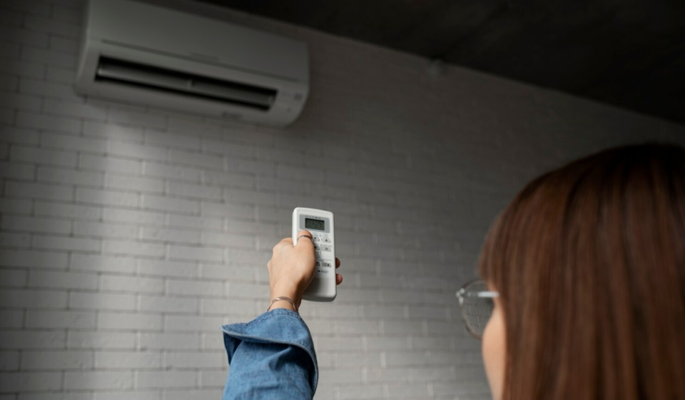 Top Signs Your Air Conditioner Needs a Professional Repair in Singapore